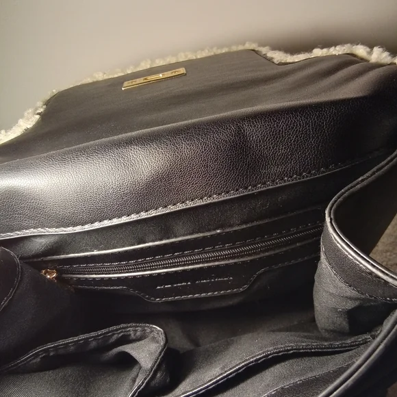 Badgley Mischka Black Satchel with Cream Shearling Trim - Picture 4 of 7